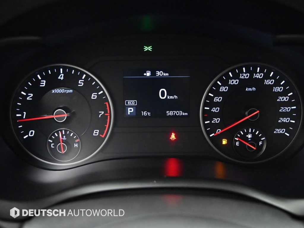 KIA Stinger - Vista 8