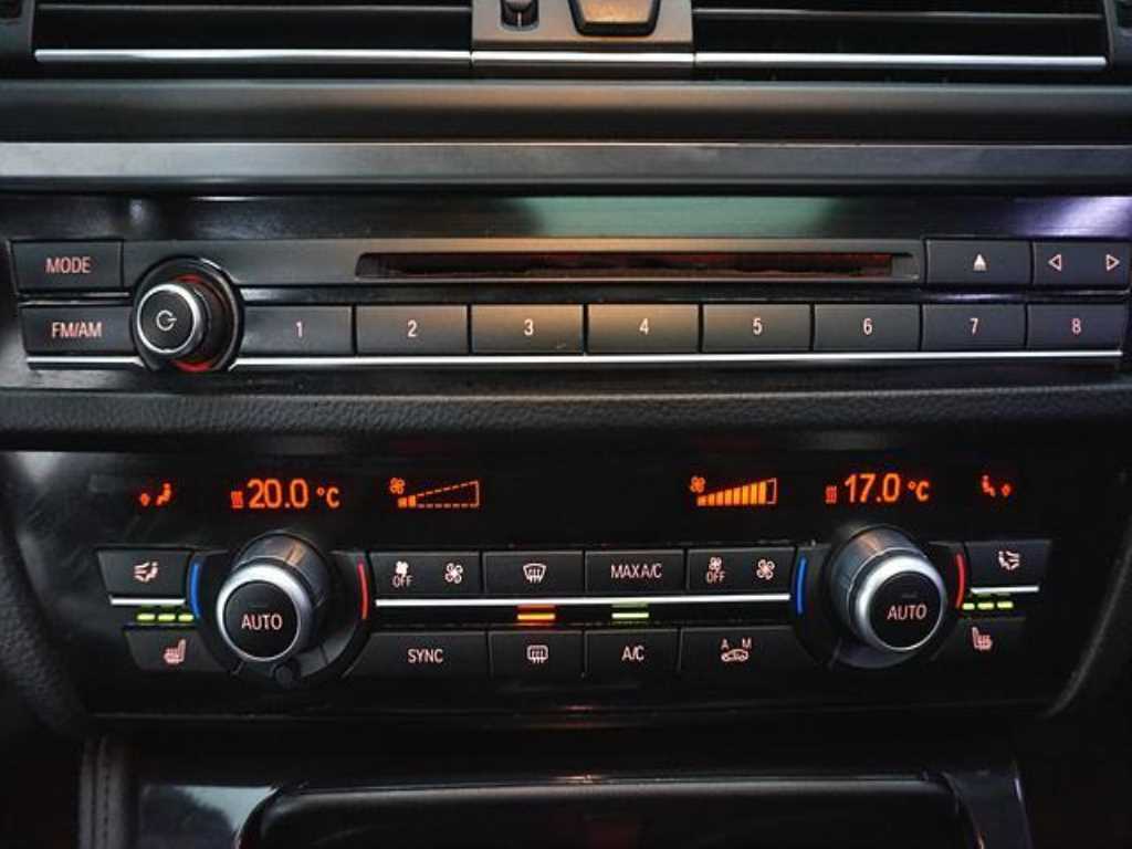 BMW 5 Series 2015 Plateado - Importación desde Corea - HF Imports Iquique - Foto 13