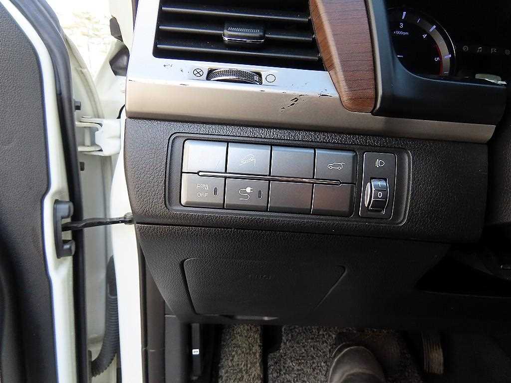 Ssangyong Rexton - Vista 12