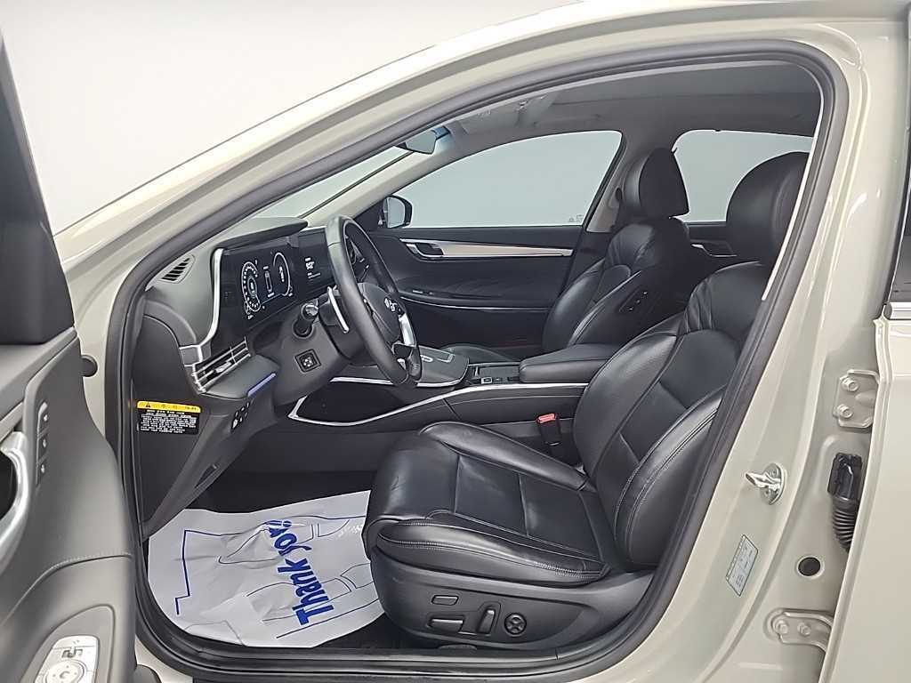 HYUNDAI Grandeur - Vista 11