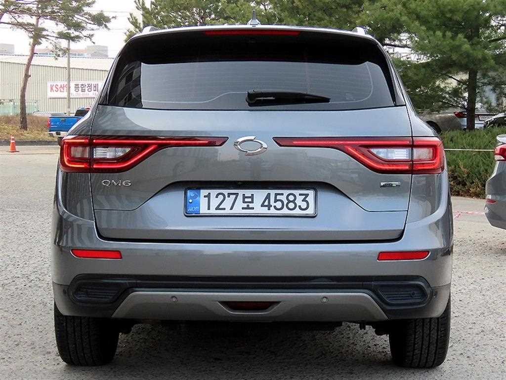 SAMSUNG QM6 - Vista 4