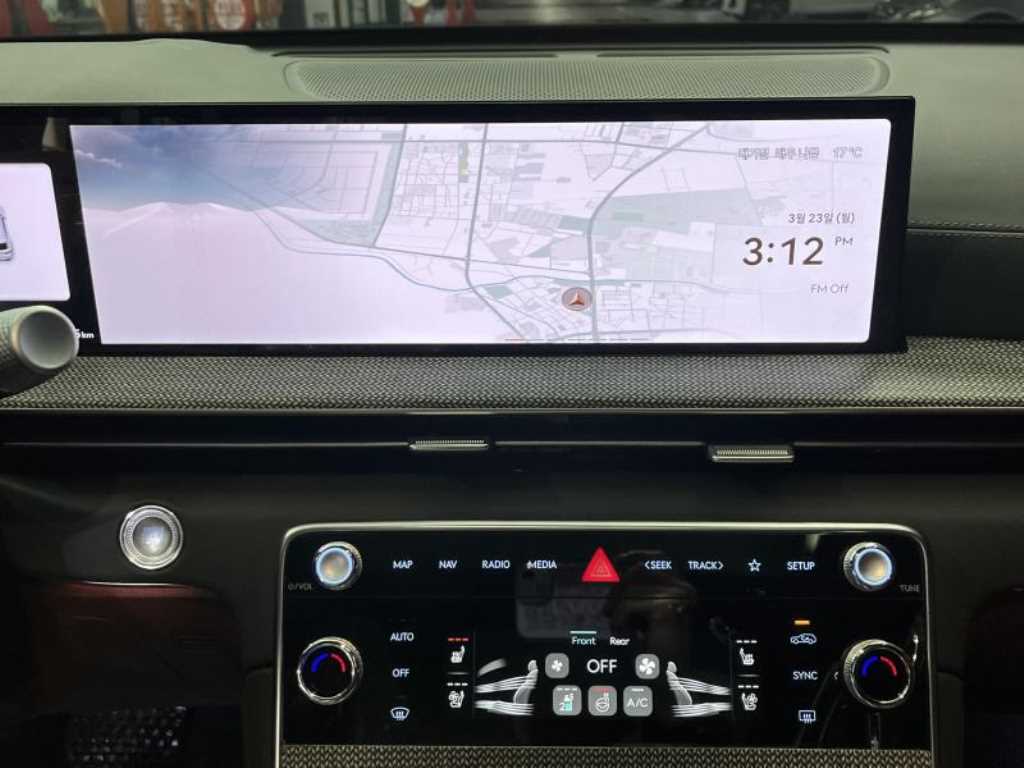 Genesis GV80 - Vista 10