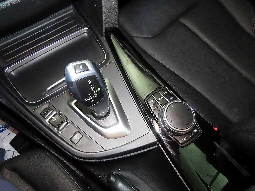 BMW Gran Turismo - Vista 12