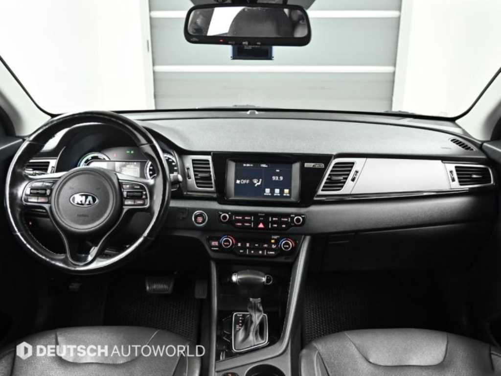 KIA Niro - Vista 7