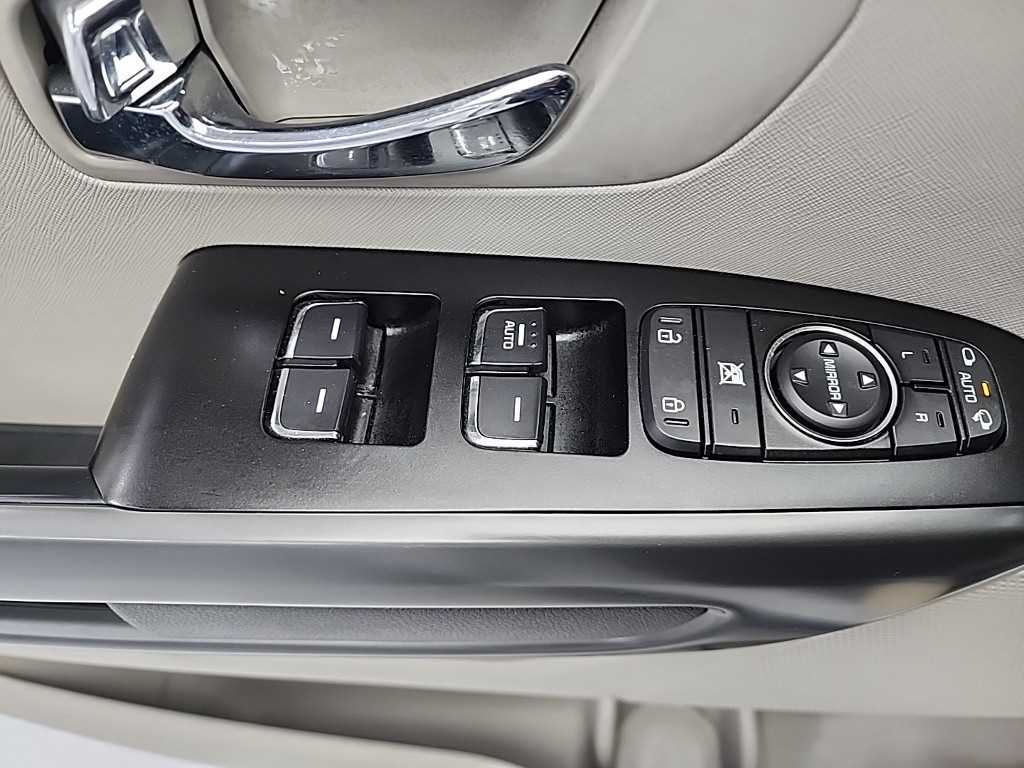 KIA Carnival 2018 - Importación desde Corea - HF Imports Iquique - Foto 17