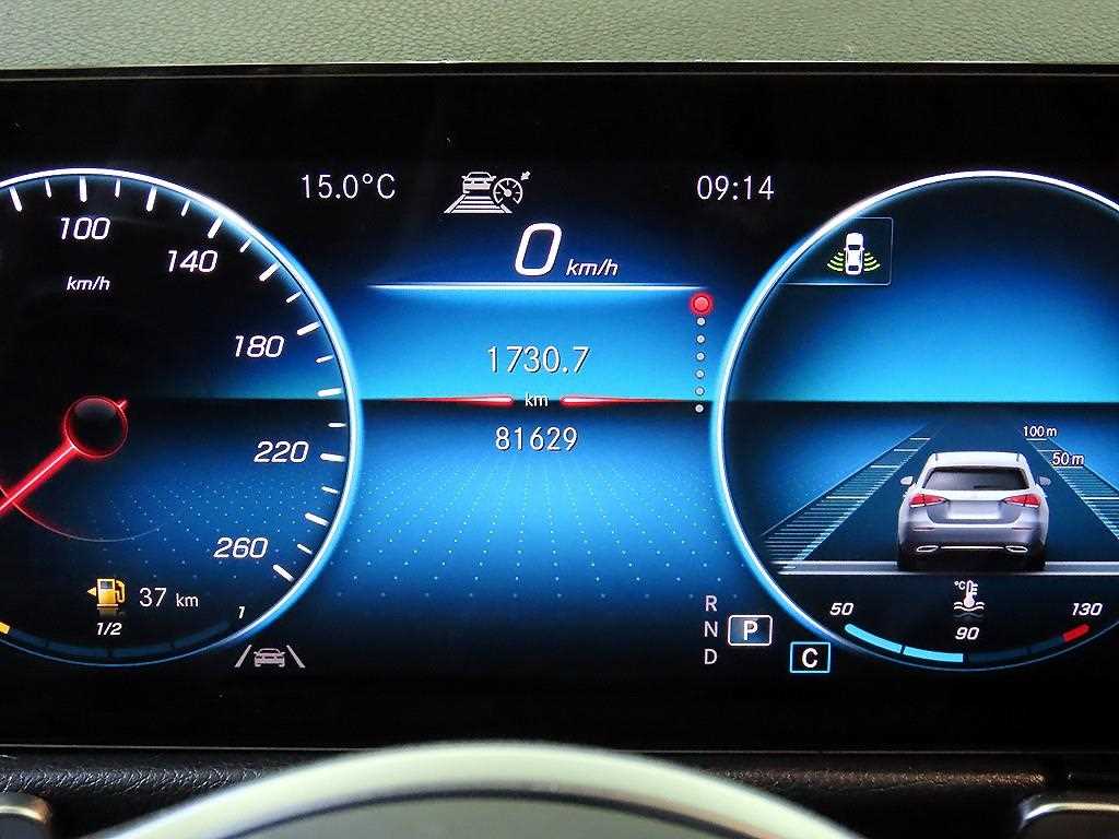 Mercedes Benz GLB Class - Vista 9