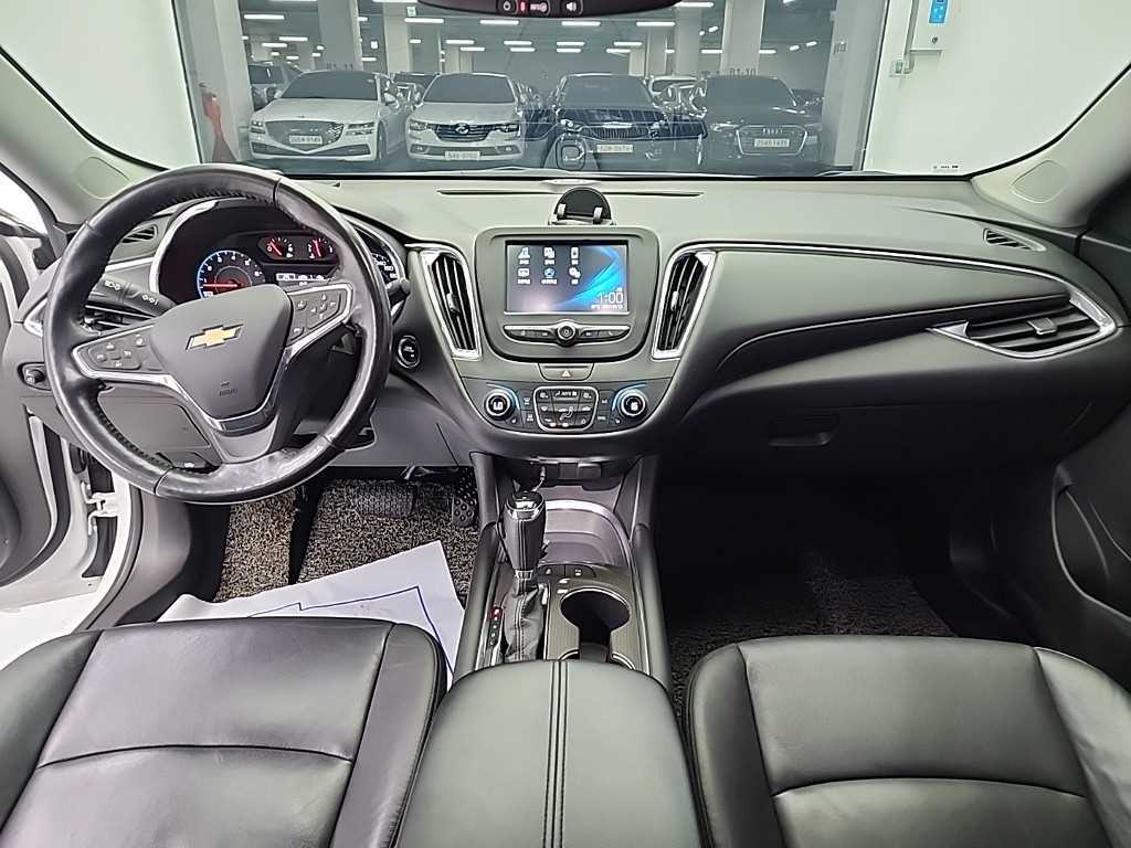 Chevrolet Malibu - Vista 7