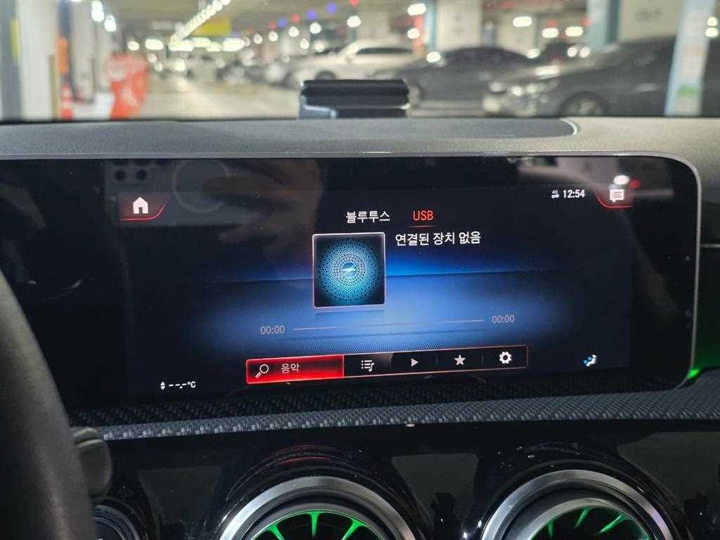 Mercedes Benz A Class 2020 Negro - Importación desde Corea - HF Imports Iquique - Foto 13