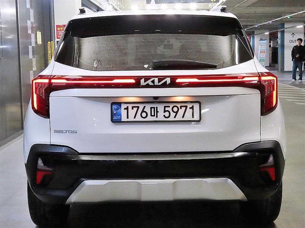 KIA Seltos - Vista 5