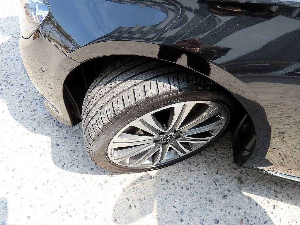 Mercedes Benz E class 2021 Negro - Importación desde Corea - HF Imports Iquique - Foto 20