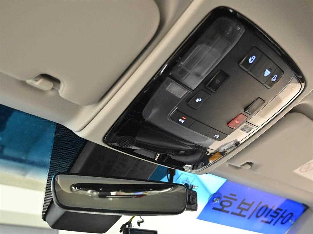 HYUNDAI Staria 2022 Amarillo - Importación desde Corea - HF Imports Iquique - Foto 17