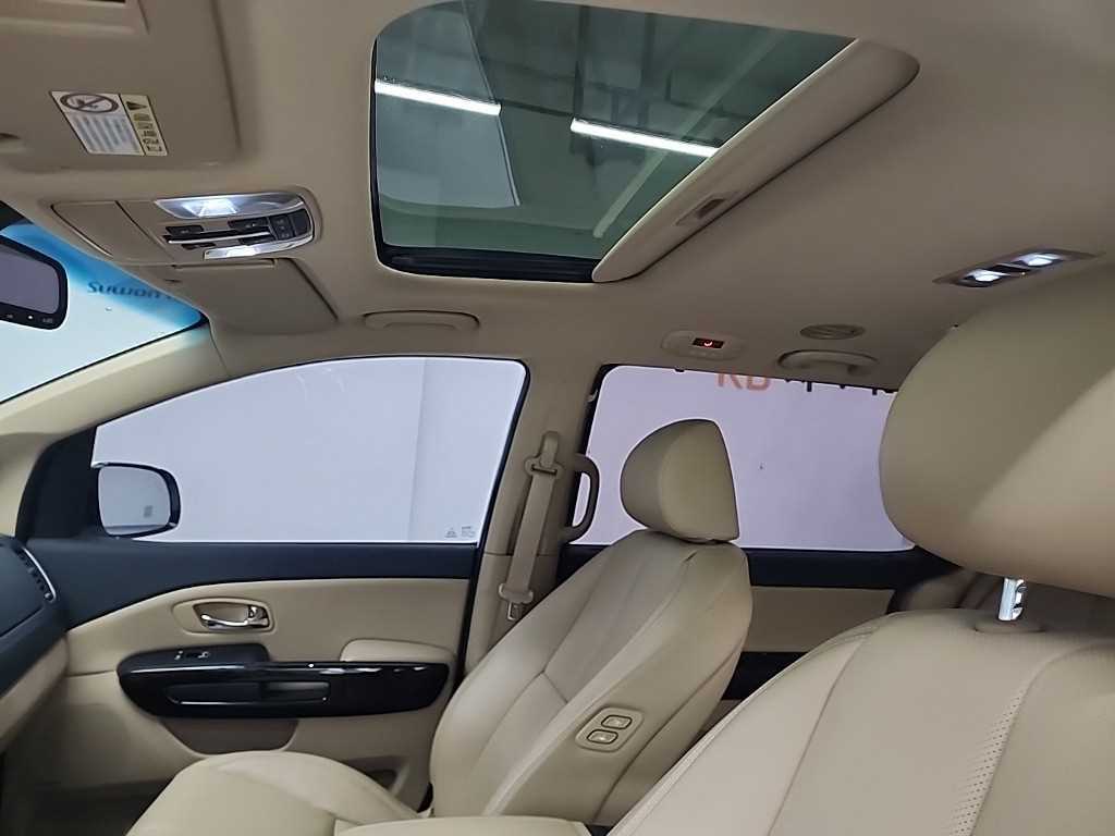 KIA Carnival 2020 Blanco - Importación desde Corea - HF Imports Iquique - Foto 16