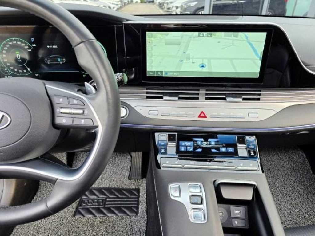 HYUNDAI Grandeur - Vista 7