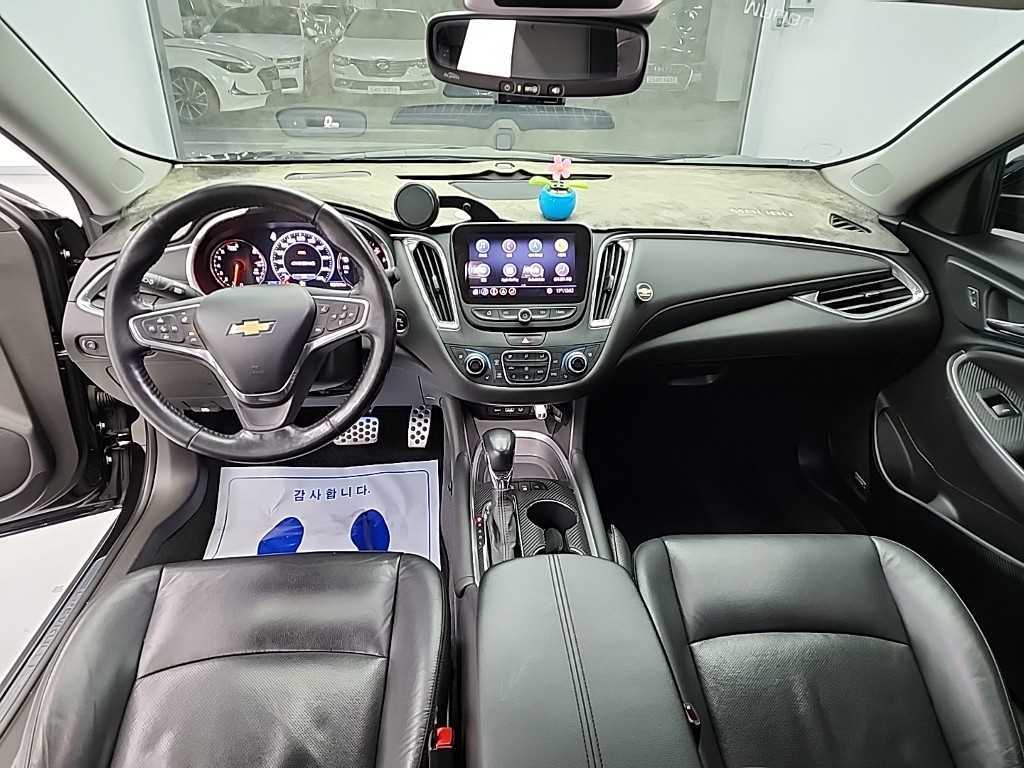 Chevrolet Malibu - Vista 7