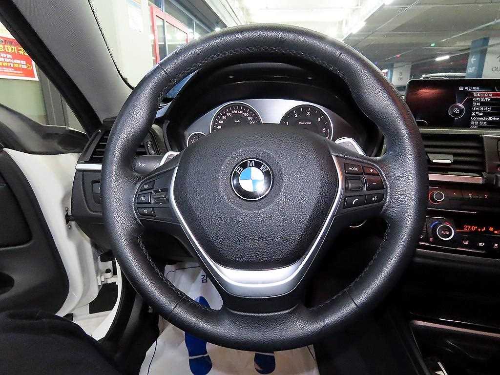 BMW 4 Series - Vista 8