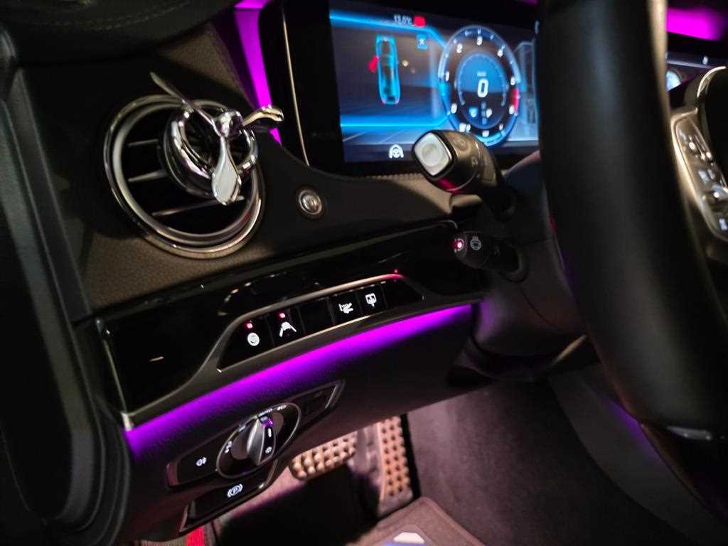 Mercedes Benz S Class - Vista 10