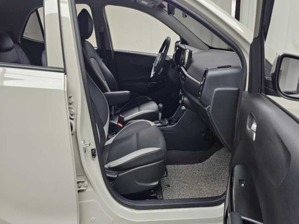 KIA Morning - Vista 11