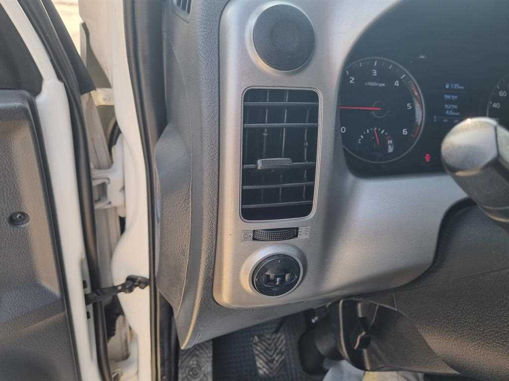 Small Truck Cargo (small) 2023 Blanco - Importación desde Corea - HF Imports Iquique - Foto 14