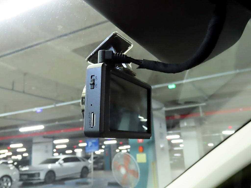 Genesis GV70 2021 Negro - Importación desde Corea - HF Imports Iquique - Foto 15