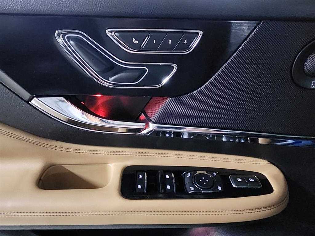 Lincoln Corsair 2022 Gris - Importación desde Corea - HF Imports Iquique - Foto 16