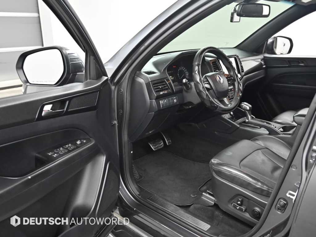 Ssangyong Rexton - Vista 11