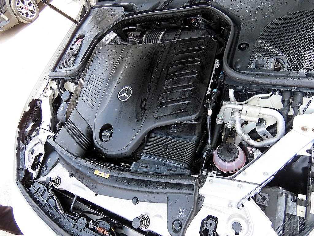 Mercedes Benz CLS Class 2019 Blanco - Importación desde Corea - HF Imports Iquique - Foto 19