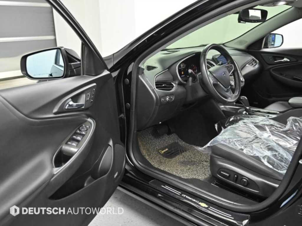 Chevrolet Malibu - Vista 11