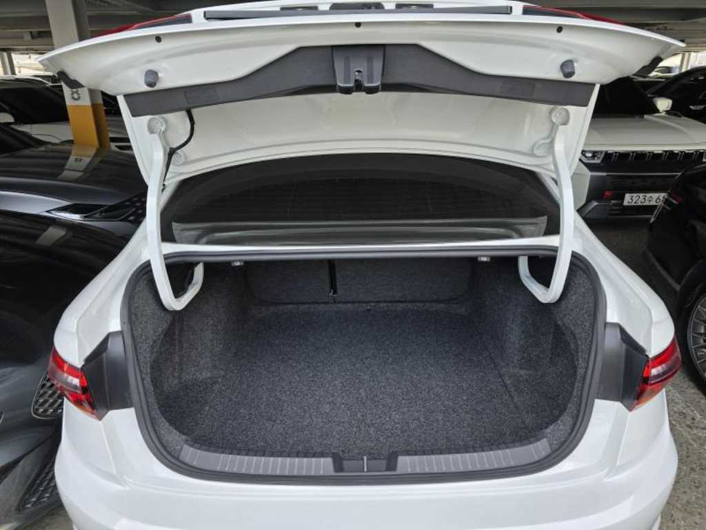 Volkswagen Jetta 2021 Blanco - Importación desde Corea - HF Imports Iquique - Foto 14