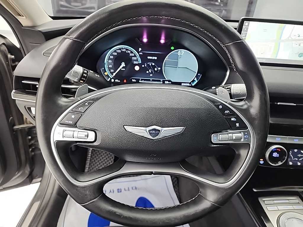 Genesis G80 - Vista 9