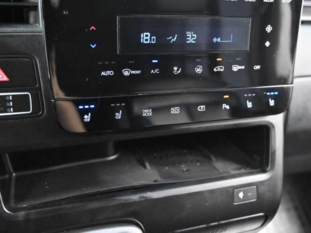 HYUNDAI Staria 2022 Gris - Importación desde Corea - HF Imports Iquique - Foto 18