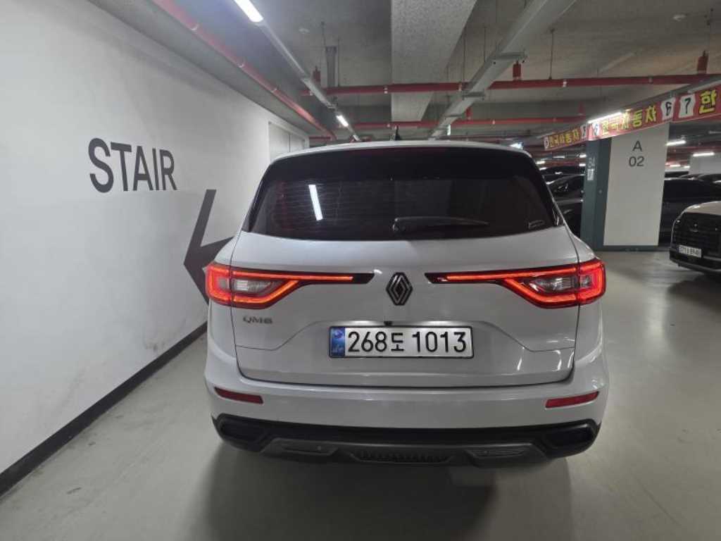 SAMSUNG QM6 - Vista 5