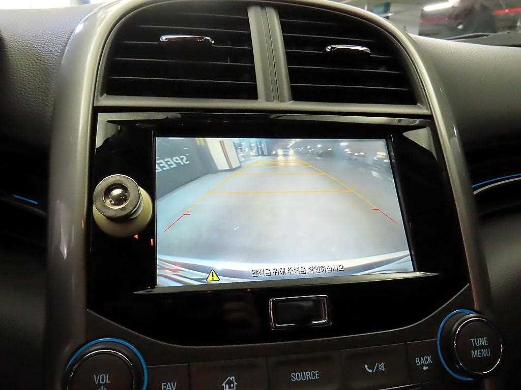 Chevrolet Malibu 2015 Blanco - Importación desde Corea - HF Imports Iquique - Foto 15