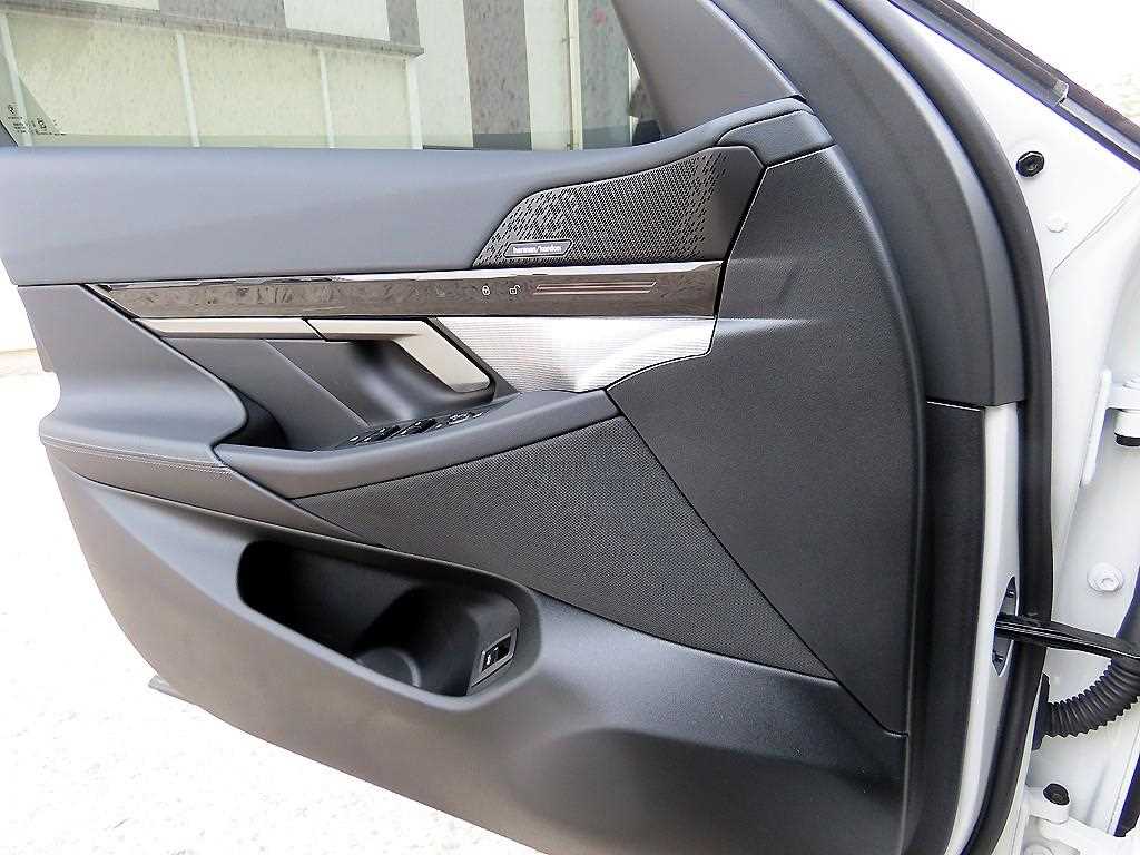 BMW 5 Series - Vista 12