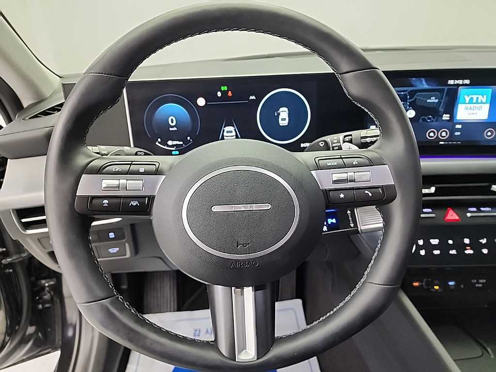 HYUNDAI Sonata - Vista 9