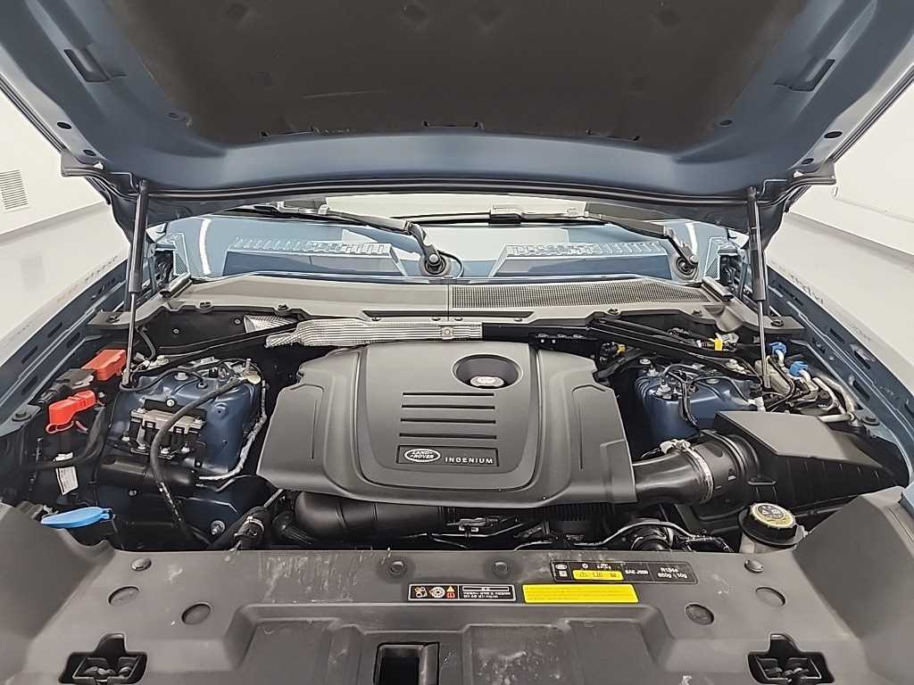 Land Rover Defender - Vista 5