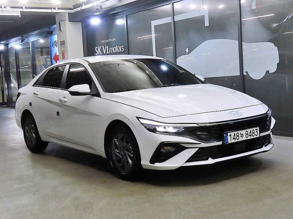 HYUNDAI Avante 2025 Blanco - Importación desde Corea - HF Imports Iquique - Foto 1