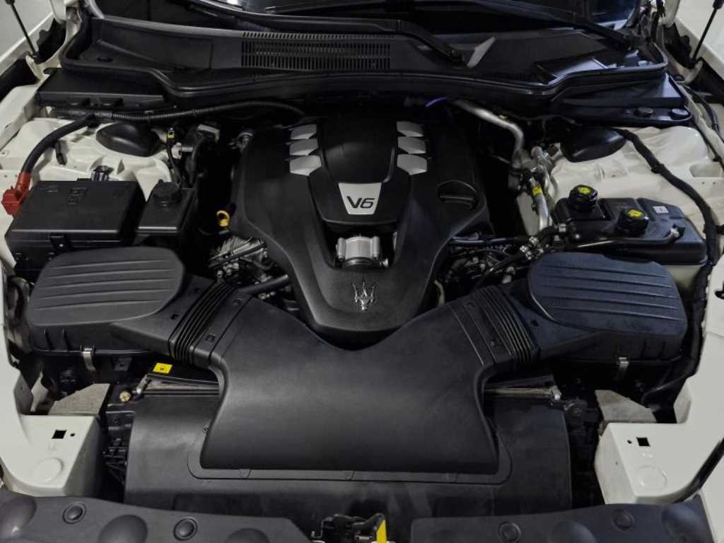 Maserati Ghibli 2014 Blanco - Importación desde Corea - HF Imports Iquique - Foto 19