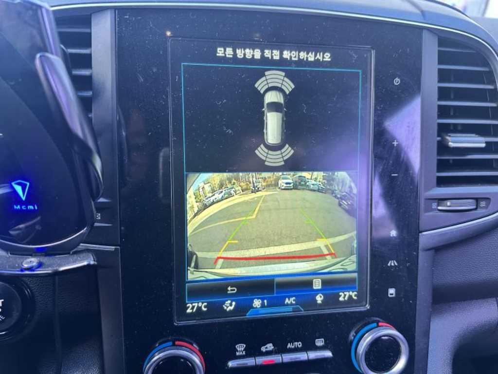 SAMSUNG QM6 - Vista 9