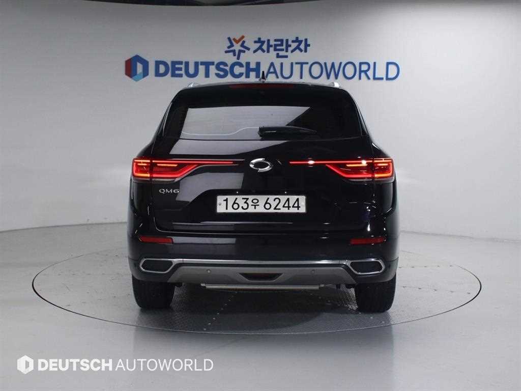 SAMSUNG QM6 - Vista 4