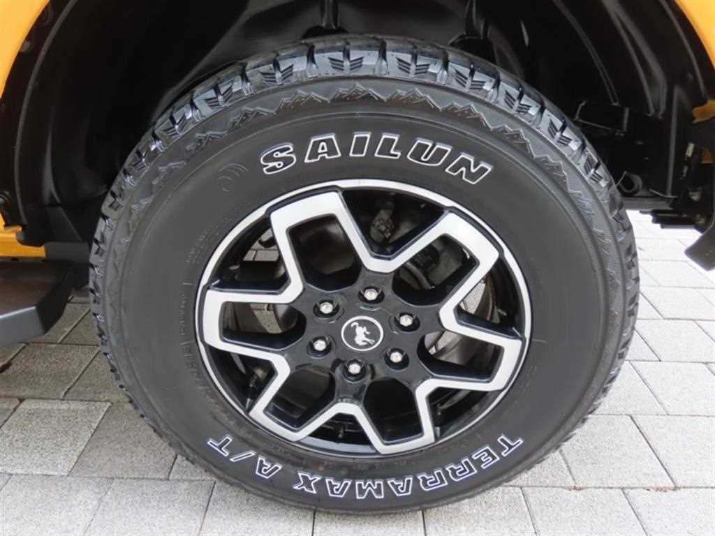 Ford Bronco 2022 Amarillo - Importación desde Corea - HF Imports Iquique - Foto 17