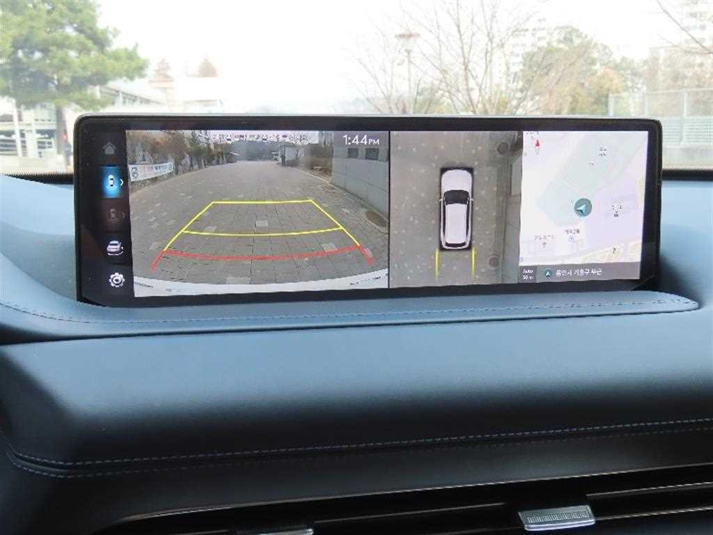 Genesis GV80 - Vista 9