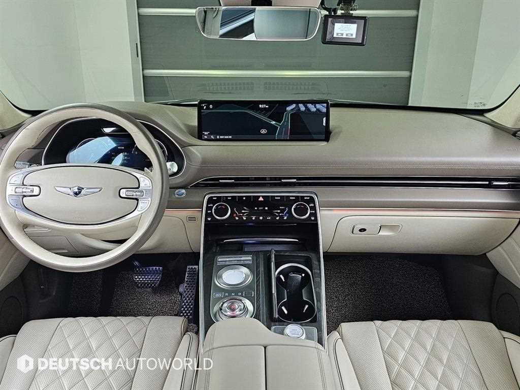 Genesis GV80 - Vista 8