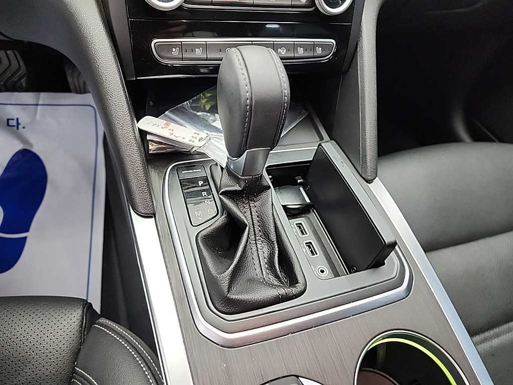 SAMSUNG SM6 - Vista 8