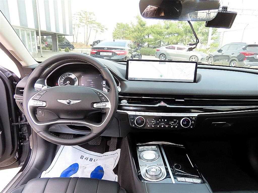 Genesis G80 - Vista 7