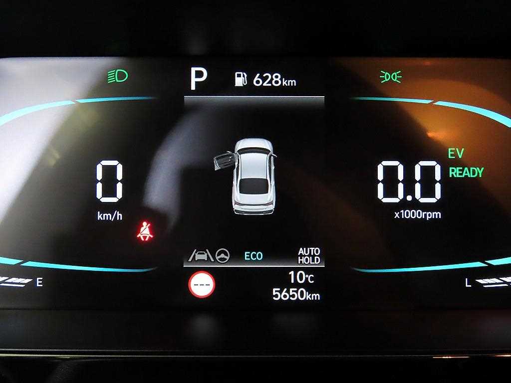 HYUNDAI Avante - Vista 9