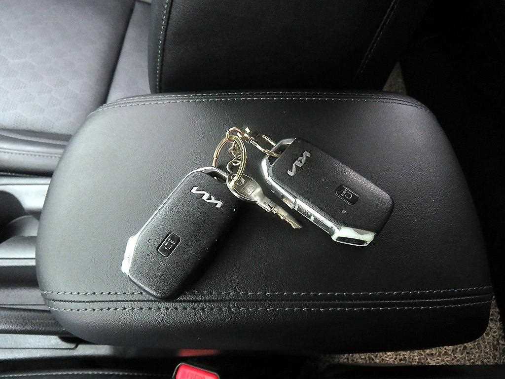 KIA Seltos 2023 Blanco - Importación desde Corea - HF Imports Iquique - Foto 17