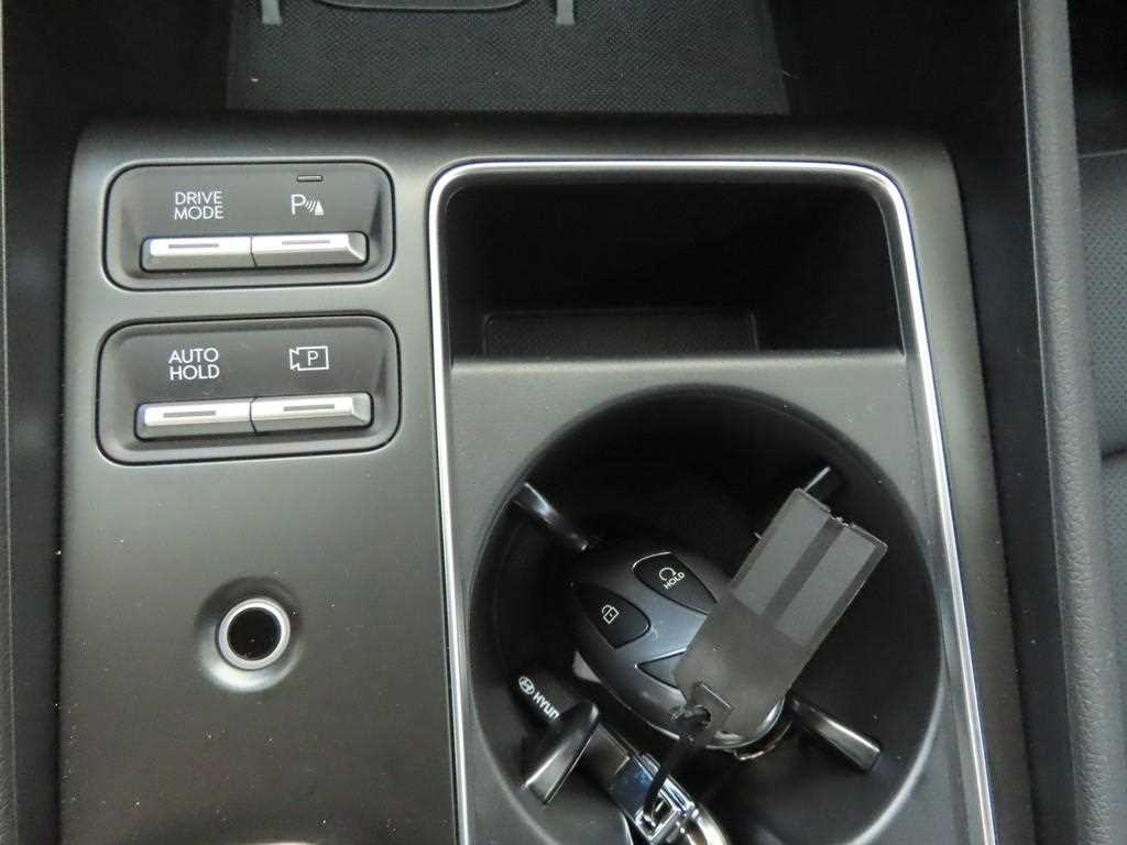 HYUNDAI Sonata 2025 Blanco - Importación desde Corea - HF Imports Iquique - Foto 13