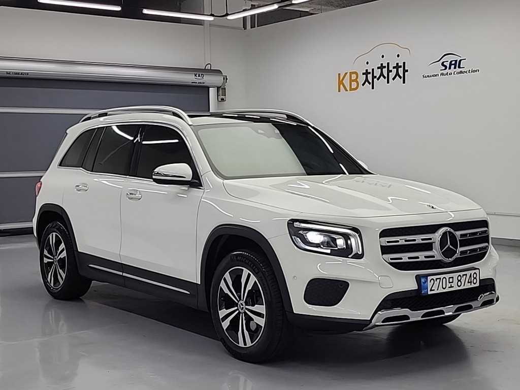 Mercedes Benz GLB Class - Vista 4