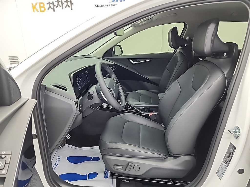 KIA Niro - Vista 11