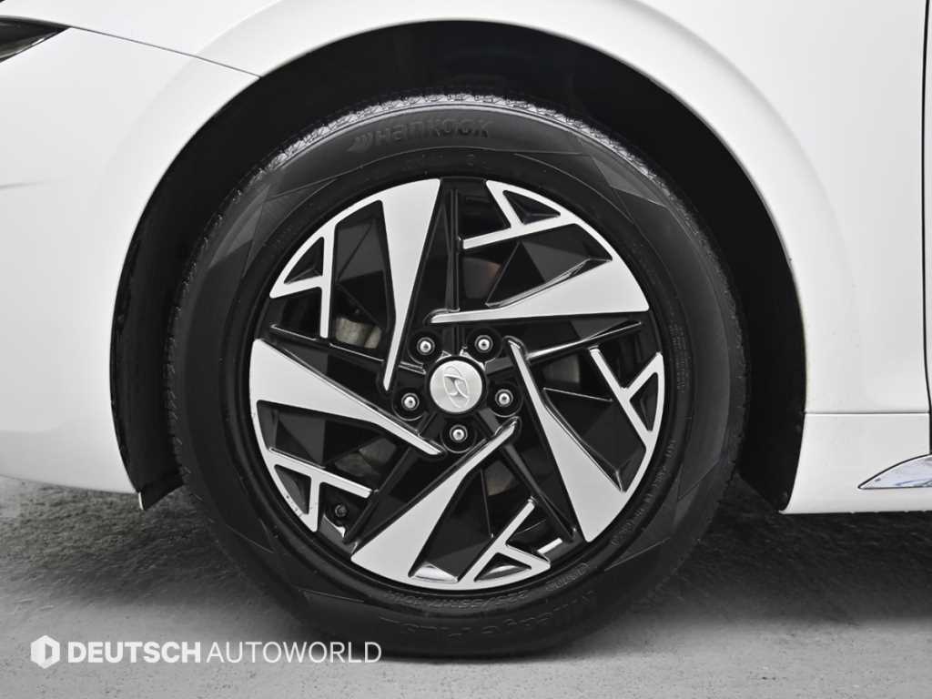 HYUNDAI Grandeur - Vista 5